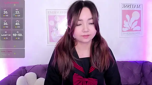 Fluffy Rose online show from March 10, 2025, 4:49 am