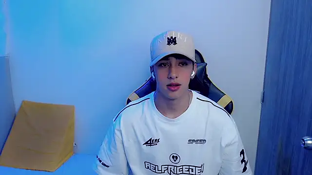 Jake tripp online show from September 28, 2025, 3:57 am