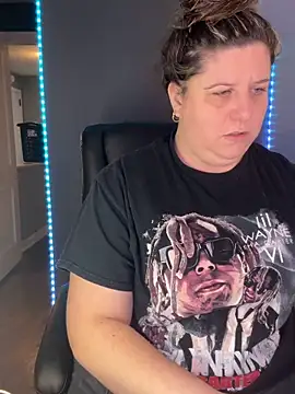 Vanilla-Cakebaum online show from March 5, 2026, 7:43 pm