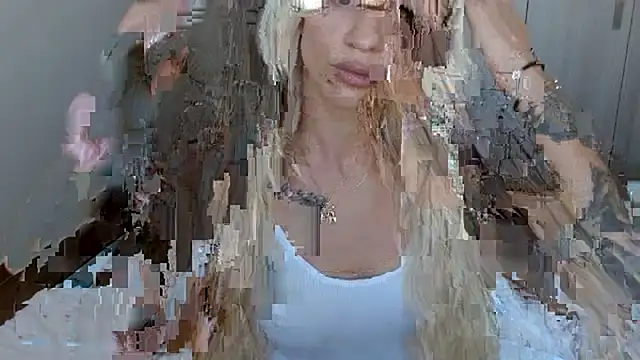 JuicyJanexo online show from December 16, 2025, 7:45 am