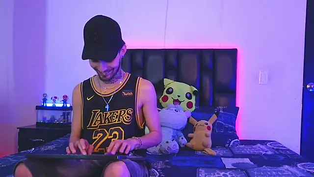 Brutal Sex Fucking online show from October 14, 2025, 11:14 pm