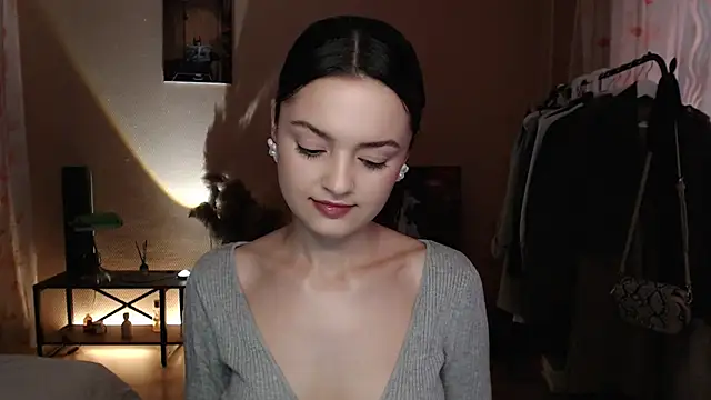 CuteRuby99 online show from August 9, 2026, 2:01 pm