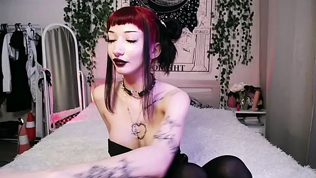 Snapshot of Marcellean chatting on February 9, 2025, 4:36 am Marcellean online show from February 9, 2025, 4:36 am