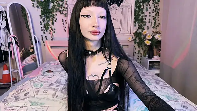 Snapshot of Marcellean chatting on March 12, 2025, 3:57 am Marcellean online show from March 12, 2025, 3:57 am