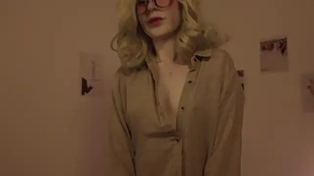 MariMaddison online show from March 2, 2025, 7:19 pm