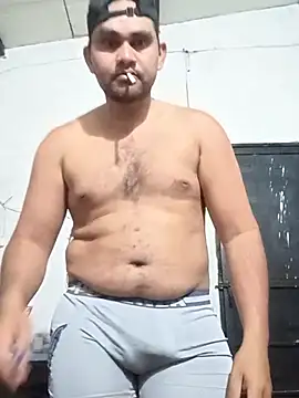 travieso2893 online show from November 27, 2025, 3:51 am