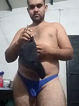 travieso2893 online show from October 24, 2025, 2:43 am