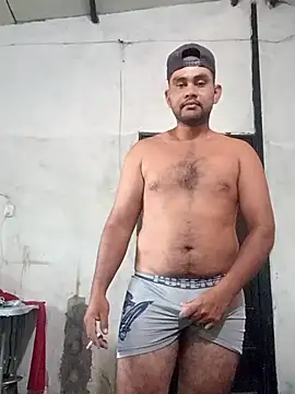 travieso2893 online show from March 17, 2026, 11:24 am