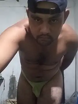 travieso2893 online show from April 8, 2026, 3:08 am