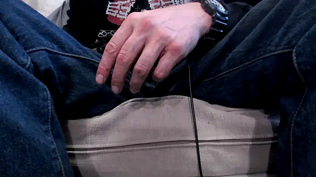 Snapshot of JohnnyKorrupt_ chatting on October 8, 2025, 9:44 am JohnnyKorrupt online show from October 8, 2025, 9:44 am