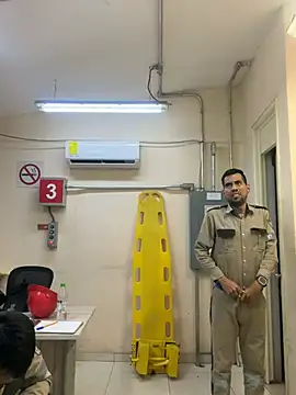 EnriquePersian197 online show from February 11, 2026, 12:16 pm