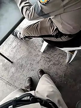 EnriquePersian197 online show from September 25, 2025, 6:36 pm