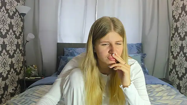 kirraa  online show from September 20, 2025, 10:31 am