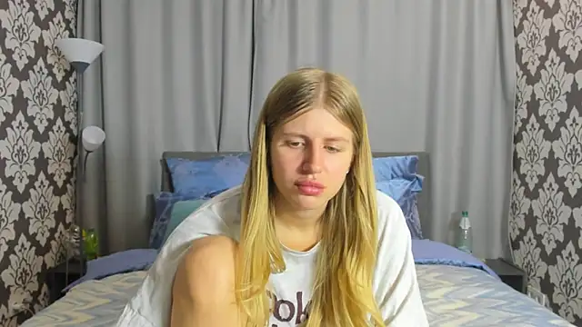 kirraa  online show from September 11, 2025, 7:25 pm