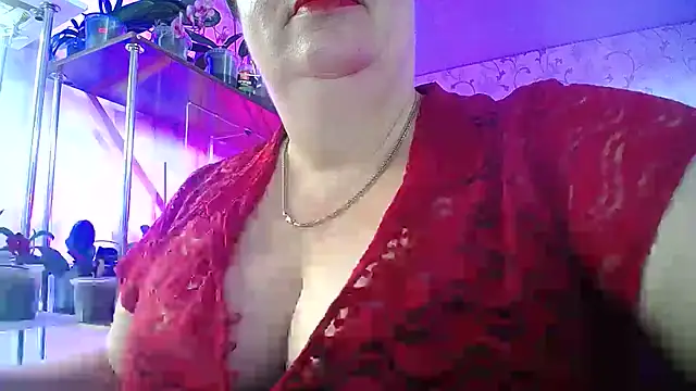  Sweet Woman online show from May 31, 2026, 6:41 am