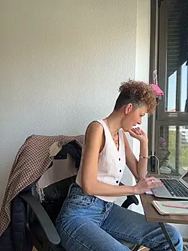 lavaldez online show from April 10, 2026, 11:06 am