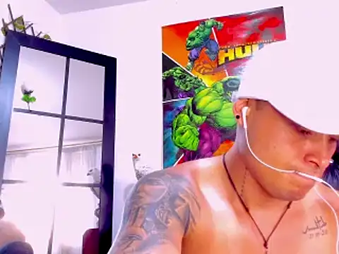 connorsmiith 26 online show from March 13, 2025, 4:56 pm