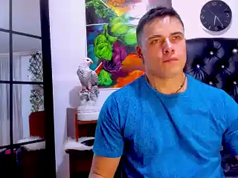 connorsmiith 26 online show from March 10, 2025, 11:27 pm