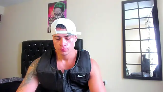 connorsmiith 26 online show from January 2, 2025, 12:57 pm