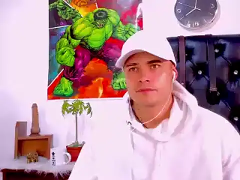 connorsmiith 26 online show from February 28, 2025, 1:03 pm