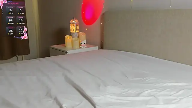 Emmanuelleee online show from March 16, 2025, 10:22 am