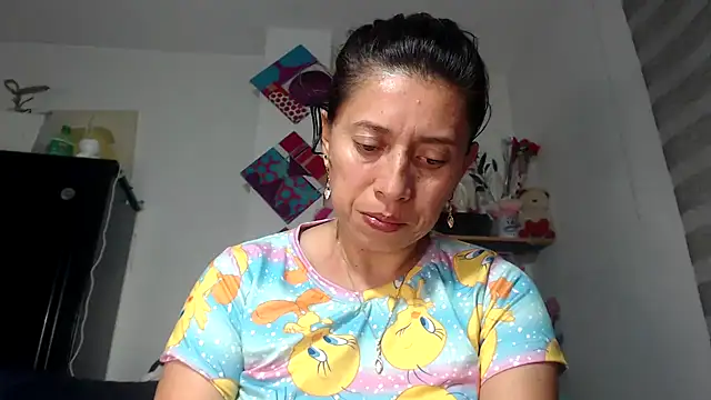 sexy mary 69 online show from October 12, 2025, 11:50 pm