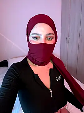 amaal  online show from September 9, 2025, 1:49 am