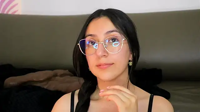 Sweet Sammy  online show from April 21, 2026, 1:42 am