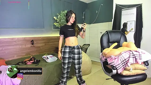 megan morgan01 online show from March 19, 2026, 11:54 am