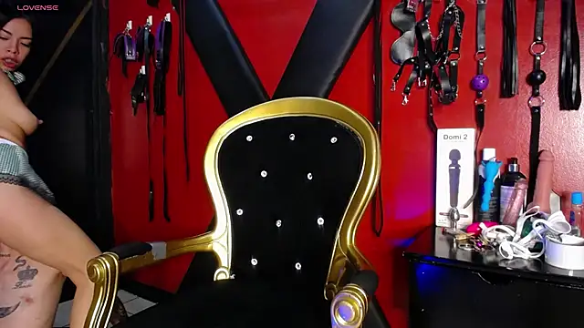 alexa n alex online show from March 19, 2025, 12:04 am