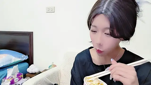 Snapshot of Fine-sand chatting on October 9, 2025, 2:39 pm Fine-sand online show from October 9, 2025, 2:39 pm