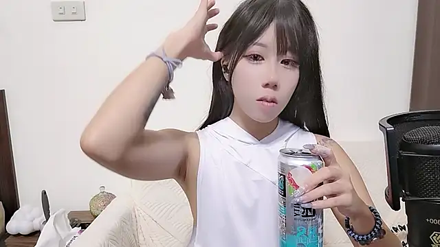 Snapshot of Fine-sand chatting on November 14, 2025, 3:59 pm Fine-sand online show from November 14, 2025, 3:59 pm