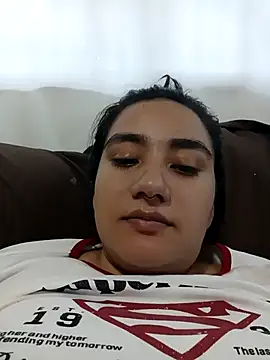 Hellen Alex online show from October 6, 2025, 2:51 pm