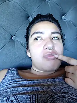 Hellen Alex online show from September 21, 2025, 2:55 pm