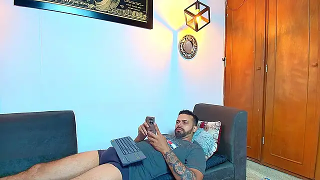 max ashley mds online show from March 8, 2026, 1:36 pm