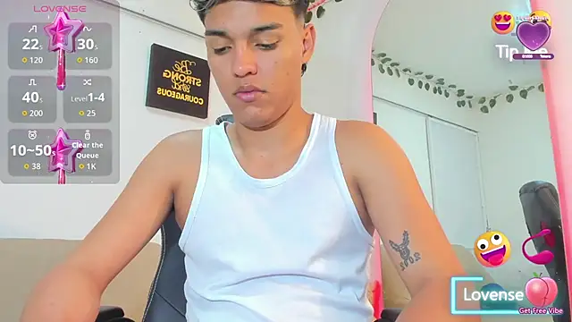 Snapshot of ryan_carter08 chatting on October 15, 2025, 7:11 pm ryan carter08 online show from October 15, 2025, 7:11 pm