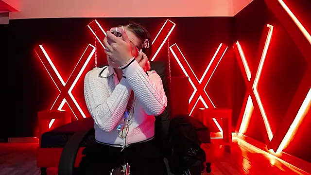  isaabellaa online show from November 17, 2025, 11:36 am