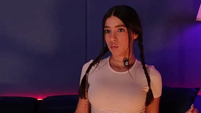 Olivia Collins1 online show from February 1, 2026, 8:18 pm