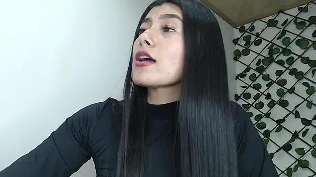 MissSalome online show from January 7, 2025, 11:03 pm