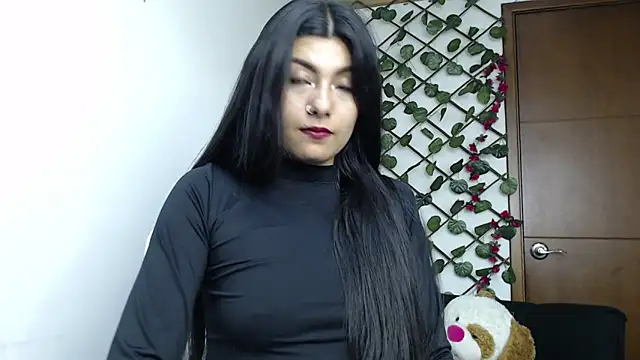 MissSalome online show from December 3, 2024, 1:58 am