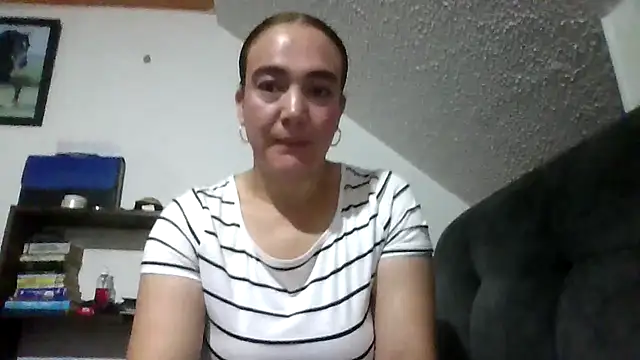 Snapshot of skayhot_ chatting on May 15, 2026, 11:41 am skayhot online show from May 15, 2026, 11:41 am