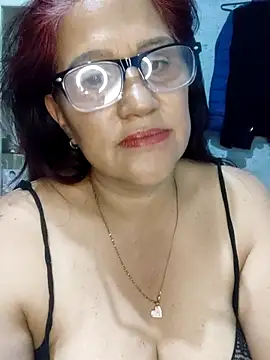 Edged Hot69 online show from October 17, 2025, 3:21 am