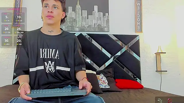 toyboys1 online show from October 4, 2025, 3:30 am