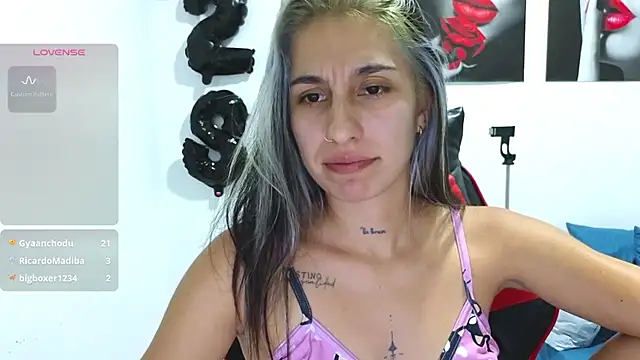 tammyandrade  online show from October 3, 2025, 1:53 am