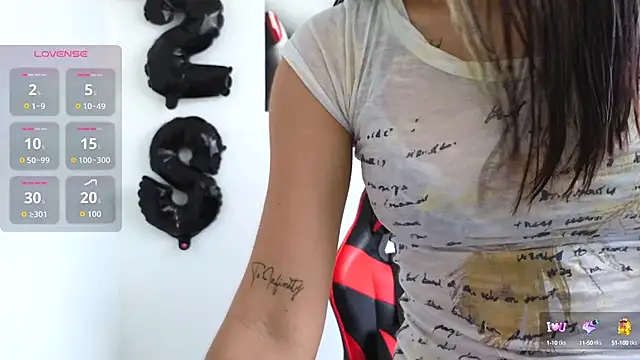 tammyandrade  online show from October 8, 2025, 3:24 pm