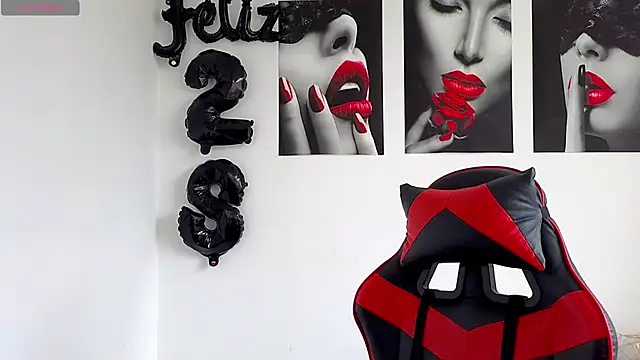 tammyandrade  online show from September 18, 2025, 2:20 pm