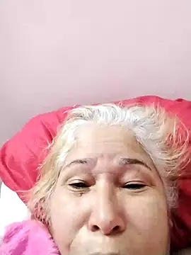 girl amada online show from March 12, 2026, 9:46 am