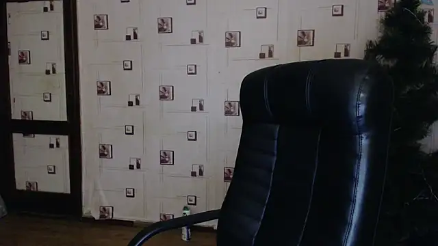 TasyaBigTTs online show from December 20, 2024, 3:53 pm