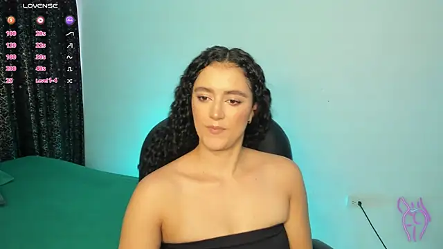 Snapshot of Adhara-zanne chatting on June 7, 2026, 8:14 pm Adhara-zanne online show from June 7, 2026, 8:14 pm