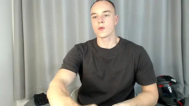 Snapshot of heilgarbest chatting on November 23, 2025, 10:25 am heilgarbest online show from November 23, 2025, 10:25 am